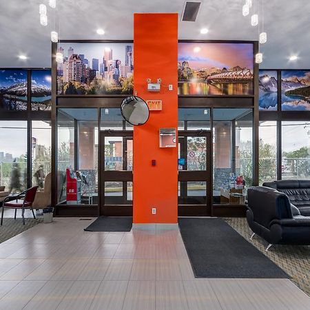 Airport Traveller'S Inn YYC Exterior foto