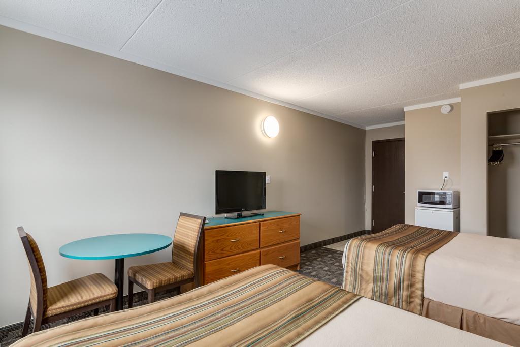 Airport Traveller'S Inn YYC Exterior foto