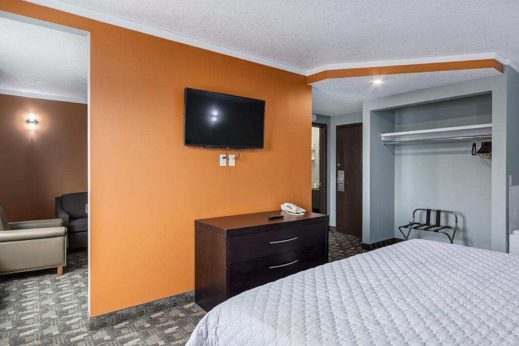 Airport Traveller'S Inn YYC Exterior foto