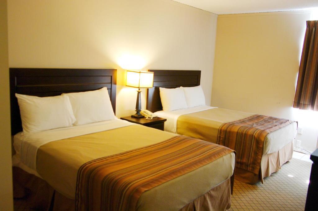 Airport Traveller'S Inn YYC Quarto foto