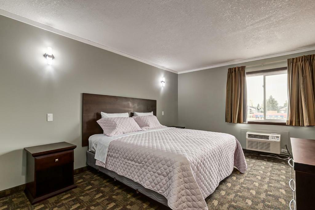 Airport Traveller'S Inn YYC Exterior foto
